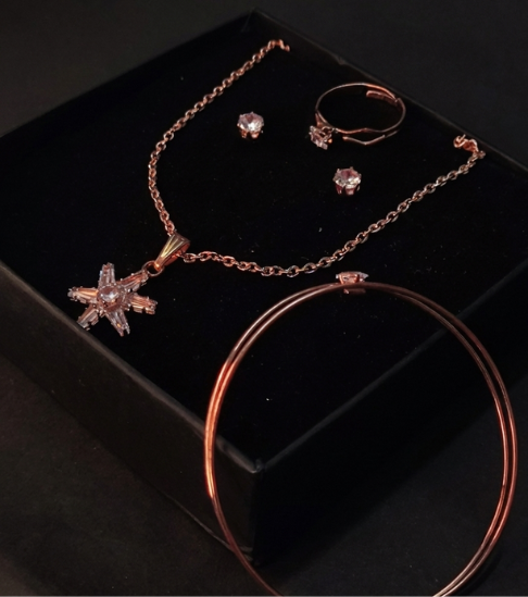 Elegant Rose Gold Star Jewellery Set