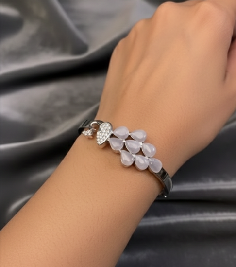 Peacock Glow Trend Silver Plated Bracelet