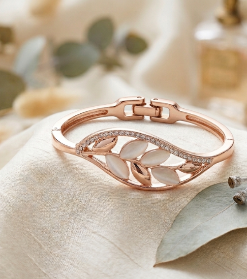 Rose Gold Leaf Luxe Bracelet