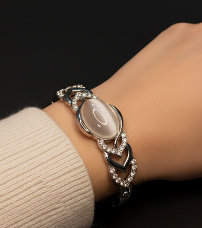 Trendy Silver-Plated Bracelet with One Oval Stone