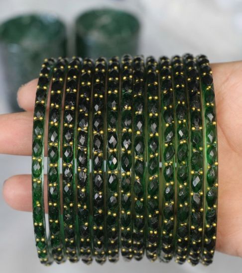 Sawan Special Faceted Glass Churi Set