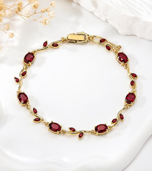 Gold-Plated Crystal Tulip Bracelet